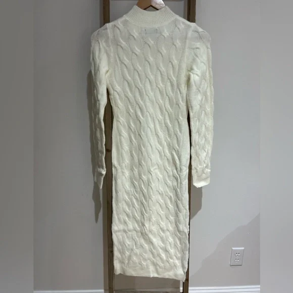PrettyLittleThing Cream Cable Knit Maxi Dress Mock Neck Women’s Size XS NWT - Picture 6 of 9